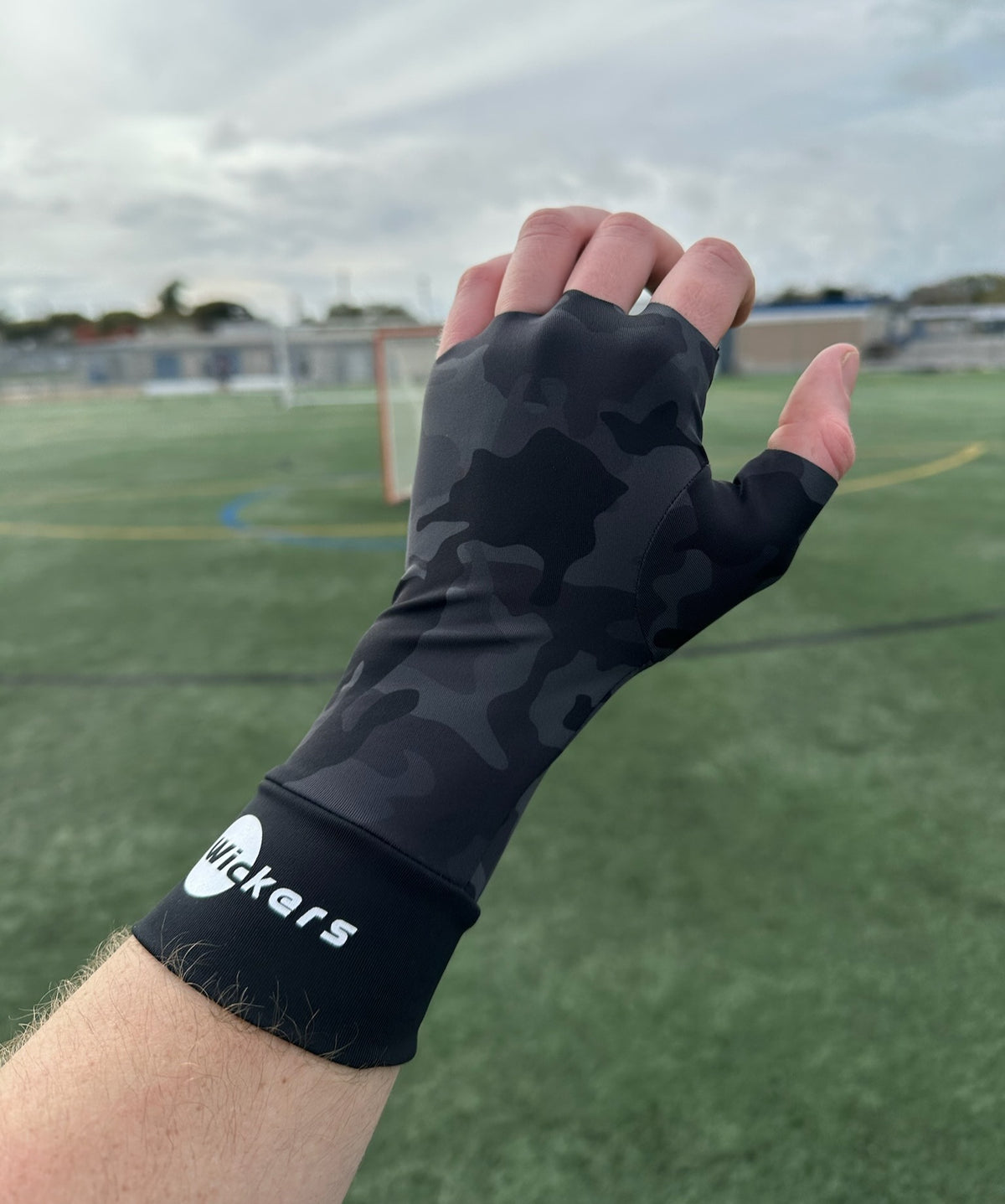 Gray Camo Wickers Glove Liners