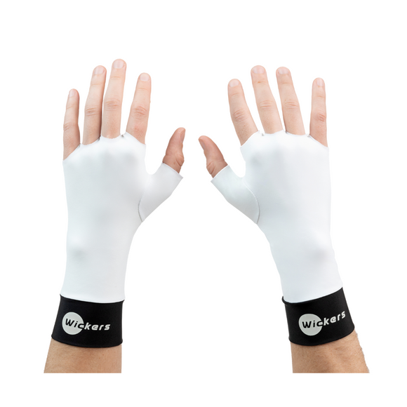  Brine Silhouette Compression Molded Lacrosse Warm Weather Glove  : Lacrosse Player Gloves : Sports & Outdoors